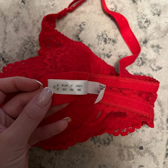 Lanny Mode European Bra - Picture 6 of 7